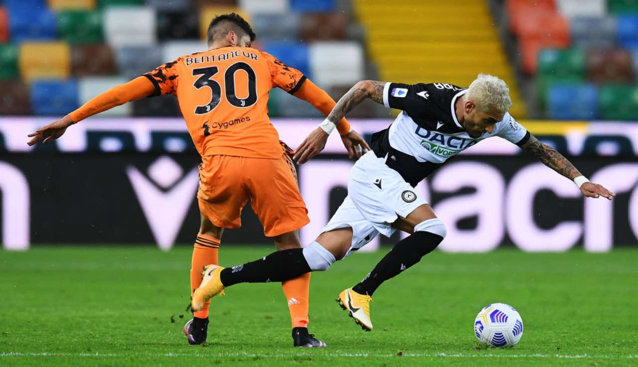 Contrasto tra Bentancur e Pereyra