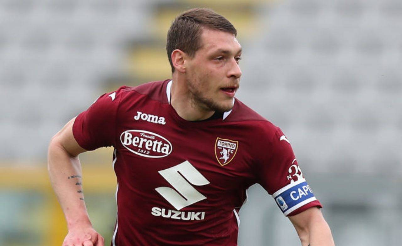 Andrea Belotti riceve palla