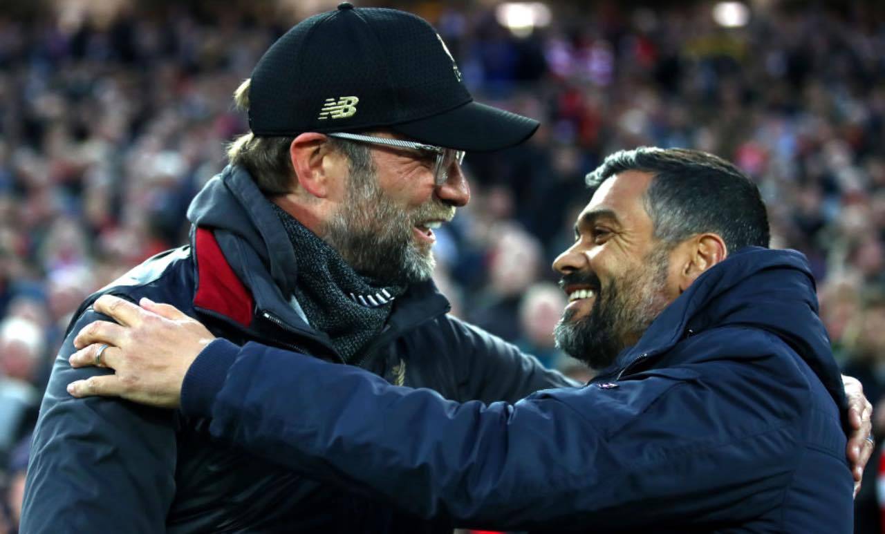 Il saluto tra Klopp e Conceicao in Liverpool-Porto