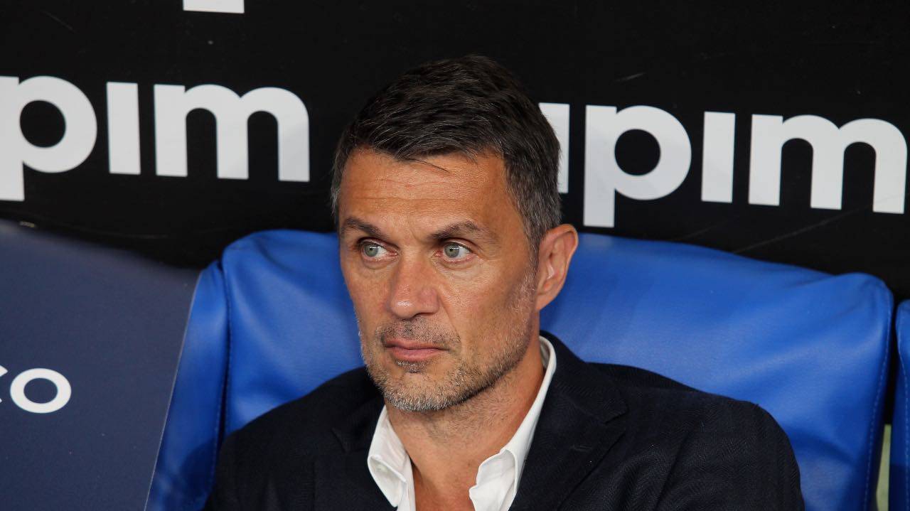 Paolo Maldini in panchina