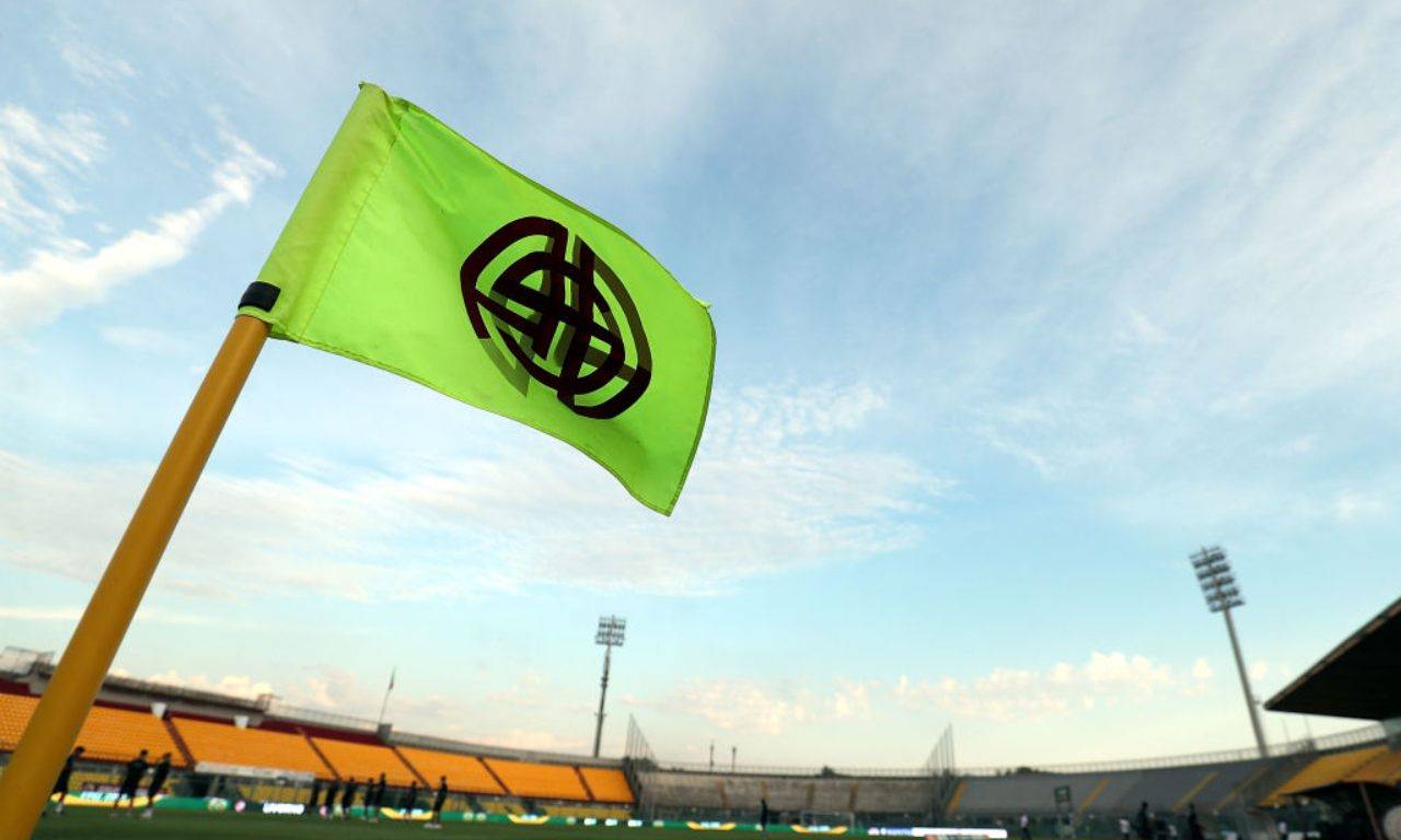 Bandiera del Livorno allo Stadio Picchi