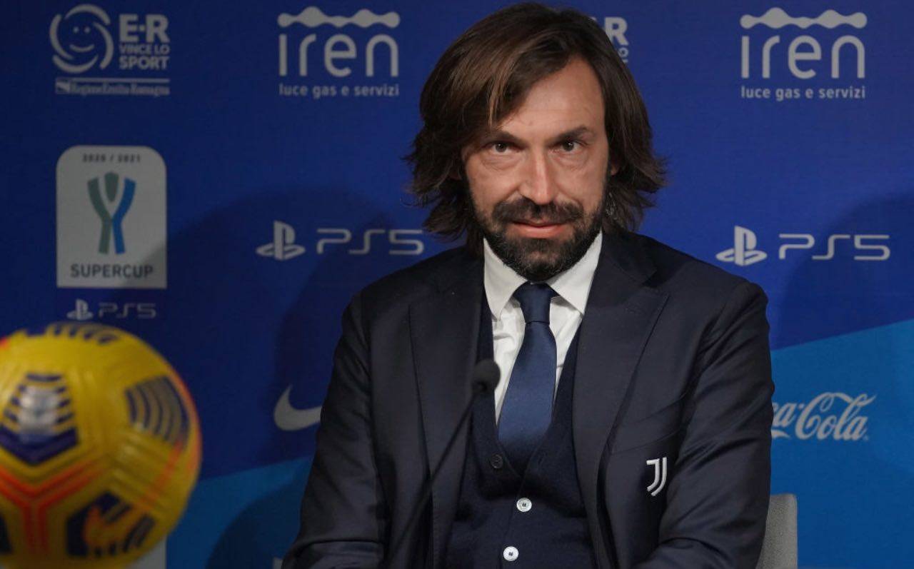Juventus, Pirlo durante una conferenza stampa
