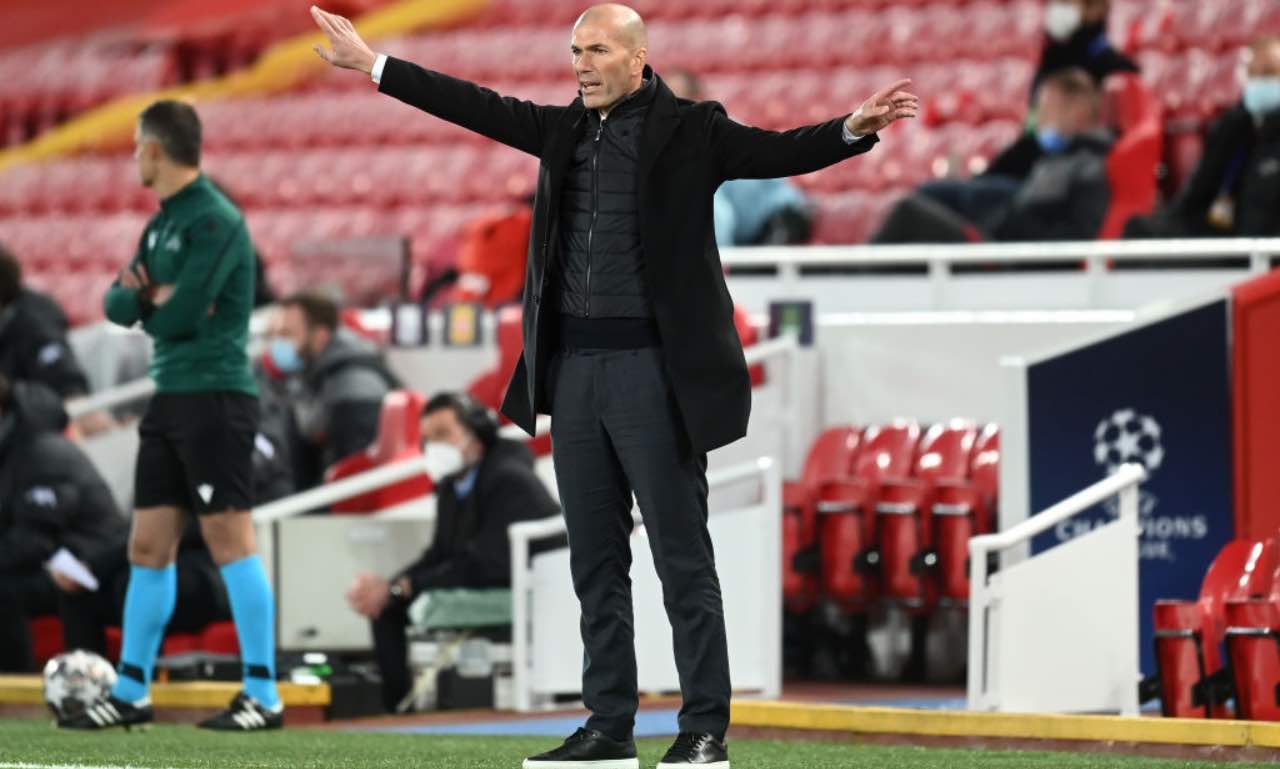 Zidane in Liverpool-Real Madrid