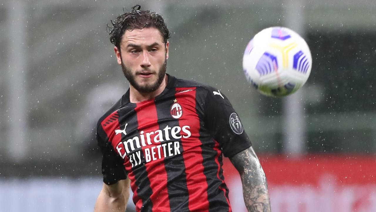 Davide Calabria in azione