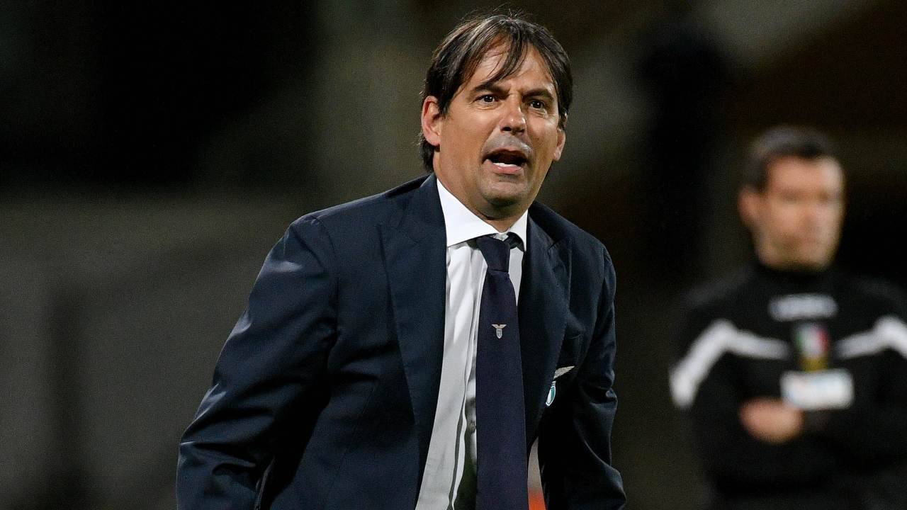 Simone Inzaghi a bordocampo