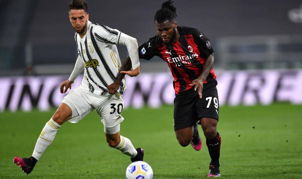 Bentancur contrasta Kessie