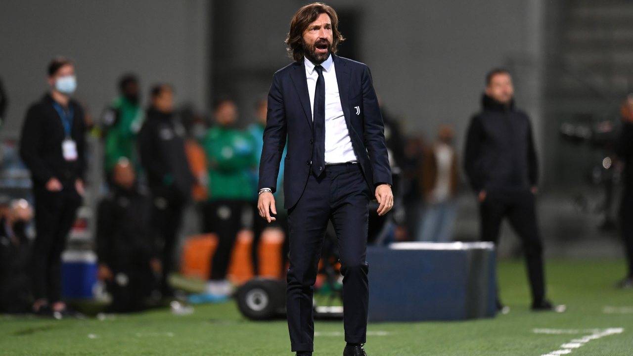 Andrea Pirlo a bordocampo