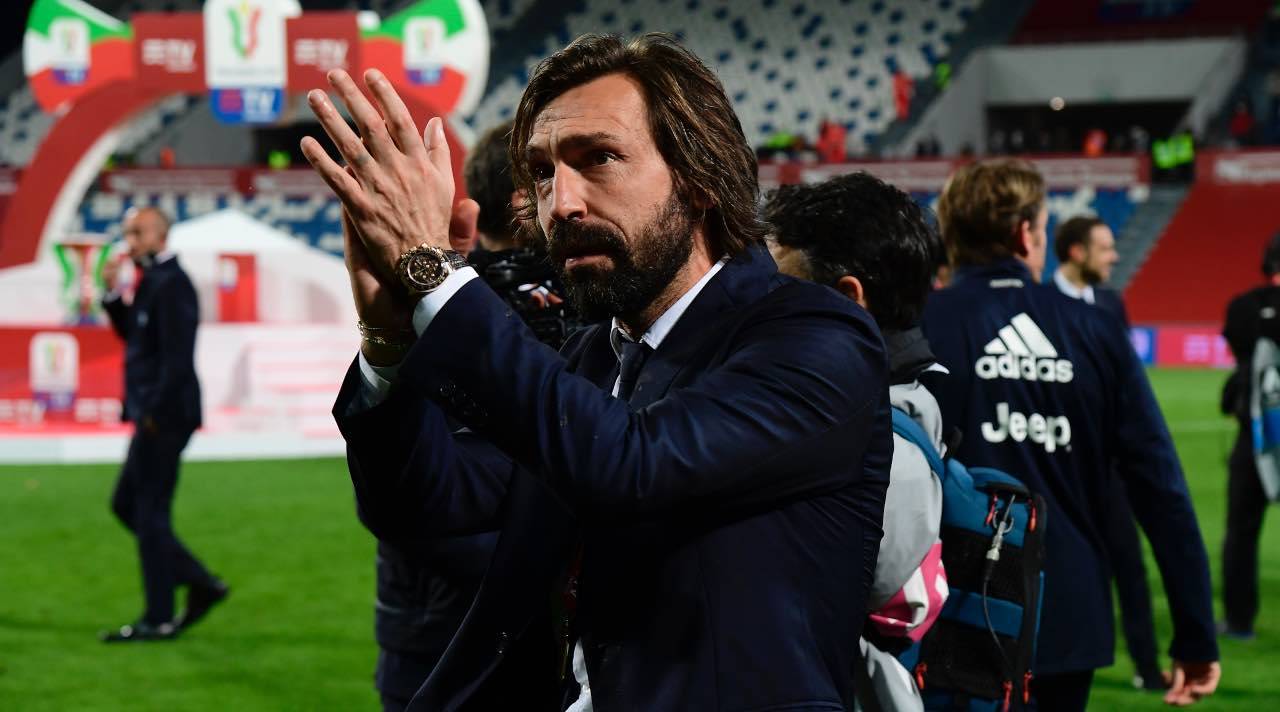 Pirlo applaude