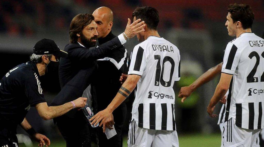 Pirlo con Dybala e Chiesa