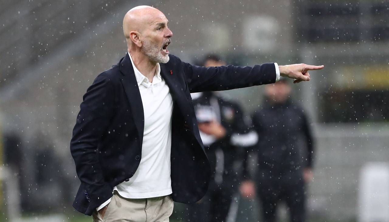 Stefano Pioli dà indicazioni