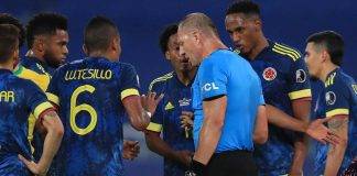Cuadrado protesta con l'arbitro in Brasile-Colombia