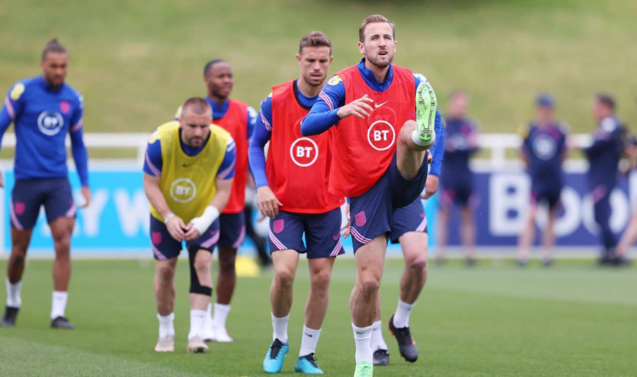 La nazionale inglese durante un allenamento