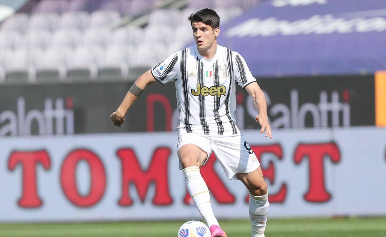 Morata in azione palla al piede