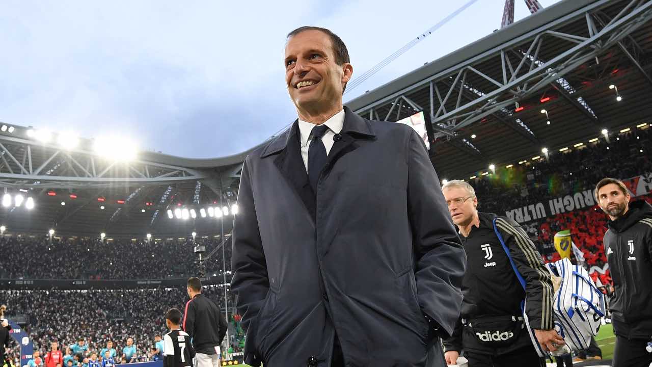 Allegri sorridente