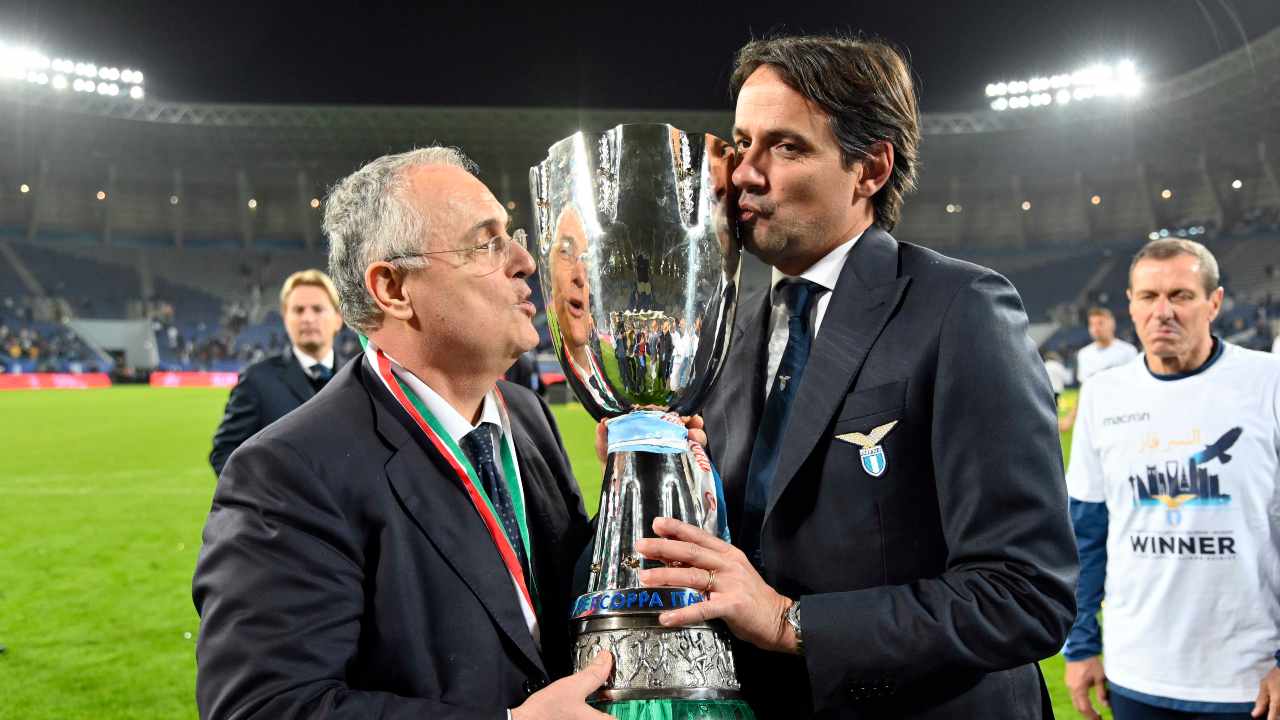 Claudio Lotito e Simone Inzaghi festeggiano