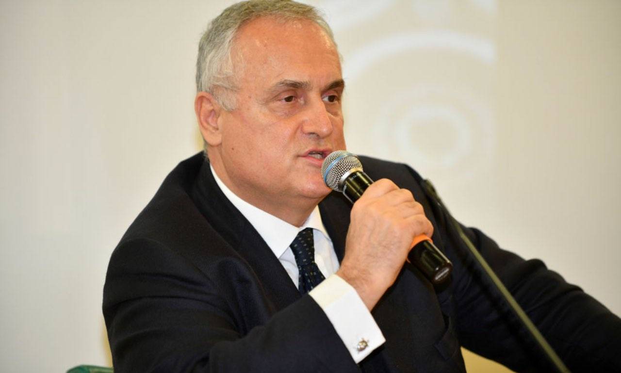 Lotito parla in conferenza stampa