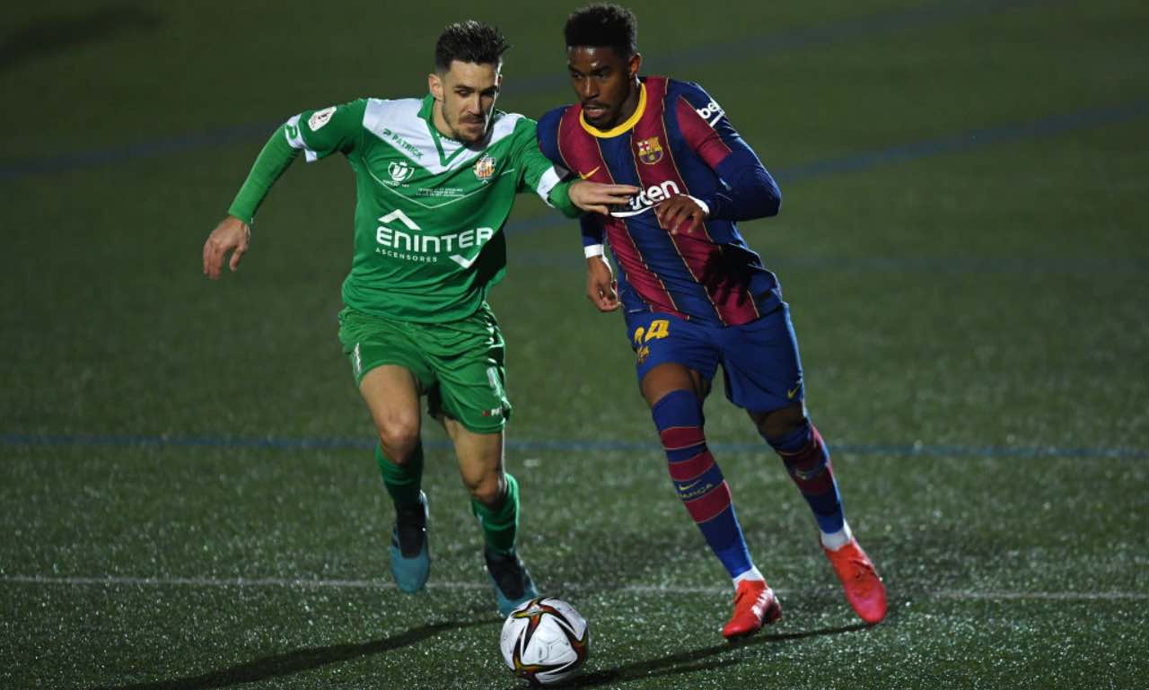 Junior Firpo in Cornella-Barcellona 