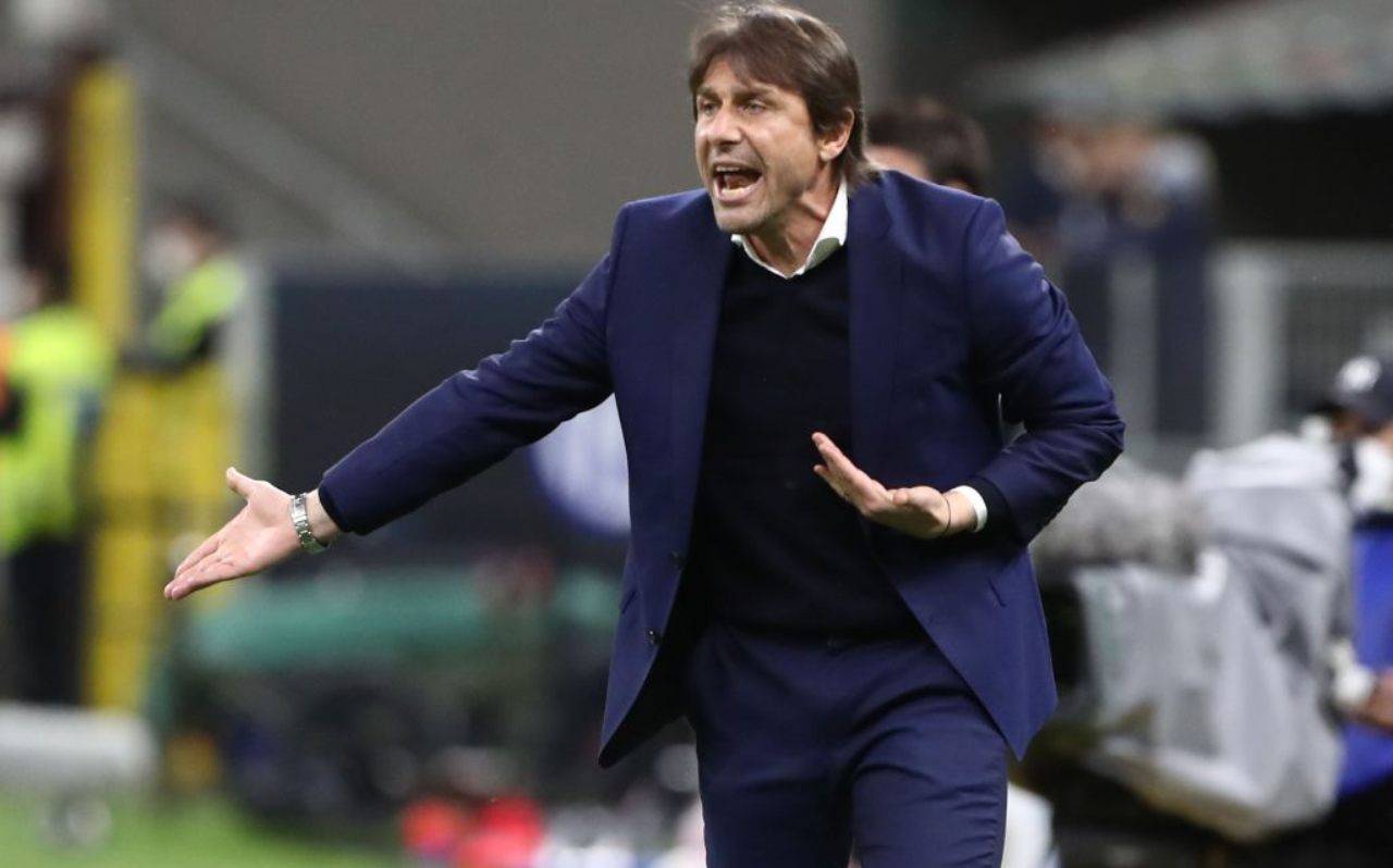 Conte dà indicazioni
