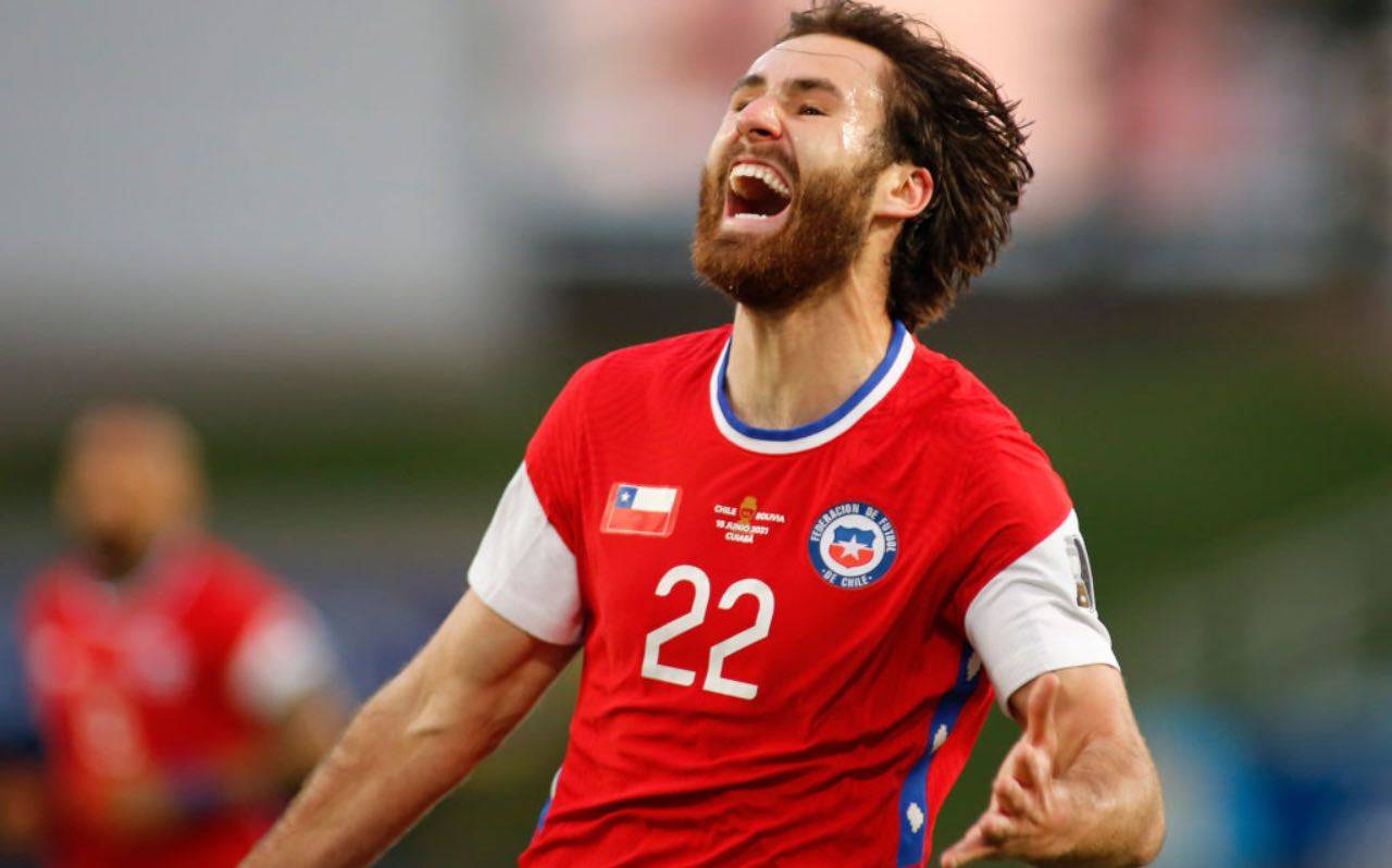 Cile, Ben Brereton esulta dopo il gol contro la Bolivia