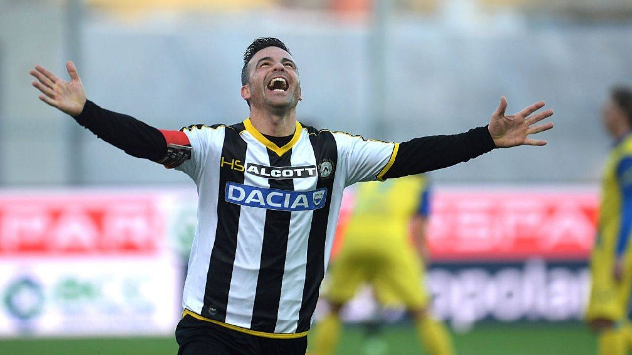 Di Natale esulta ad un gol con l'Udinese