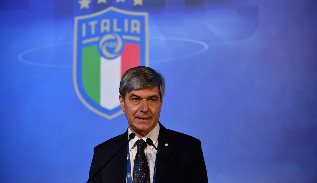 Trentalange parla in pubblico