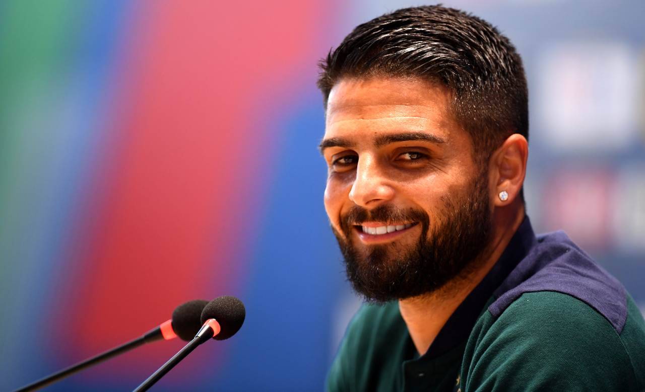 Insigne sorride in conferenza