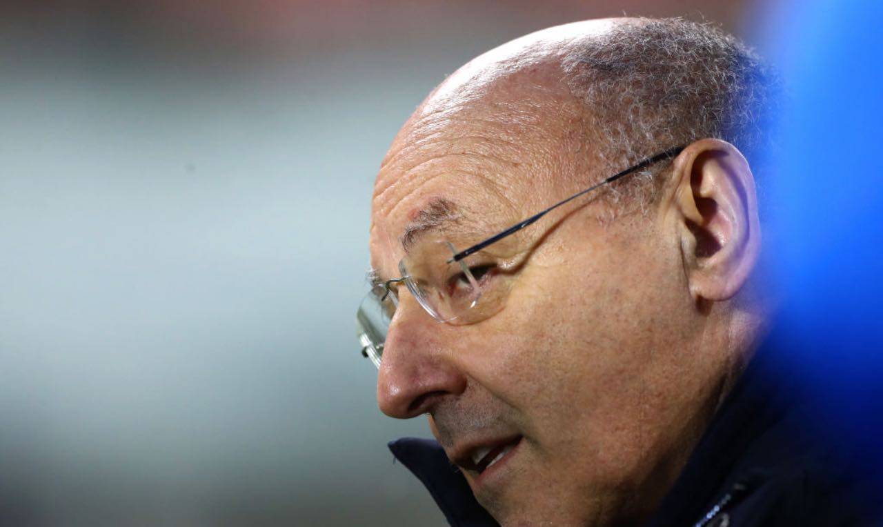 Beppe Marotta di profilo