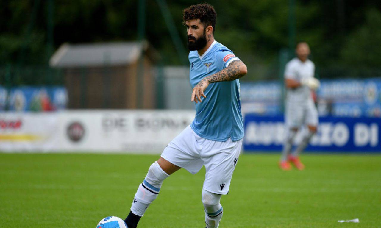 Elseid Hysaj porta palla