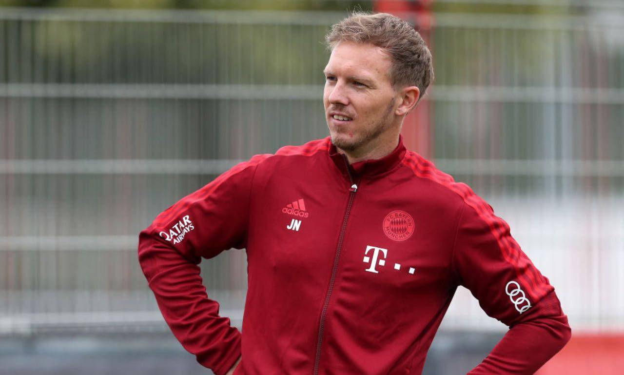 Nagelsmann dirige un allenamento