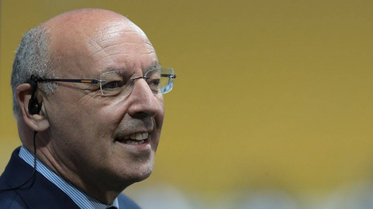 Marotta sorride
