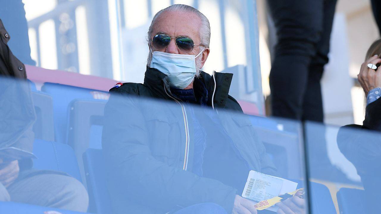 Aurelio De Laurentiis in tribuna