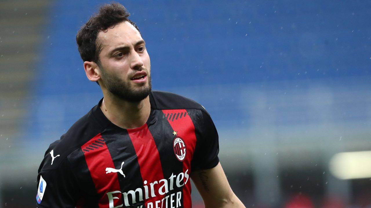 Calhanoglu in campo