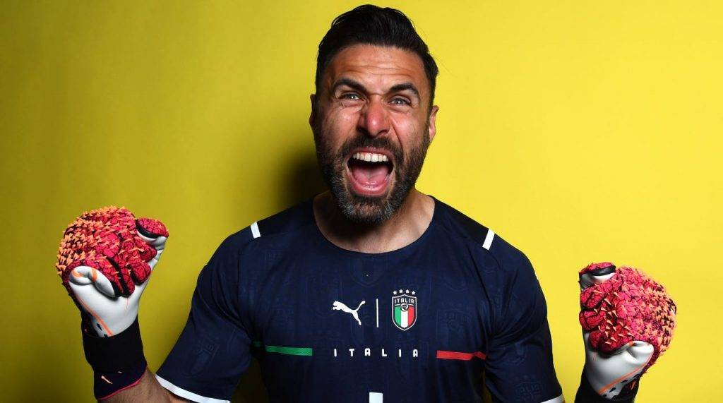 Sirigu festeggia