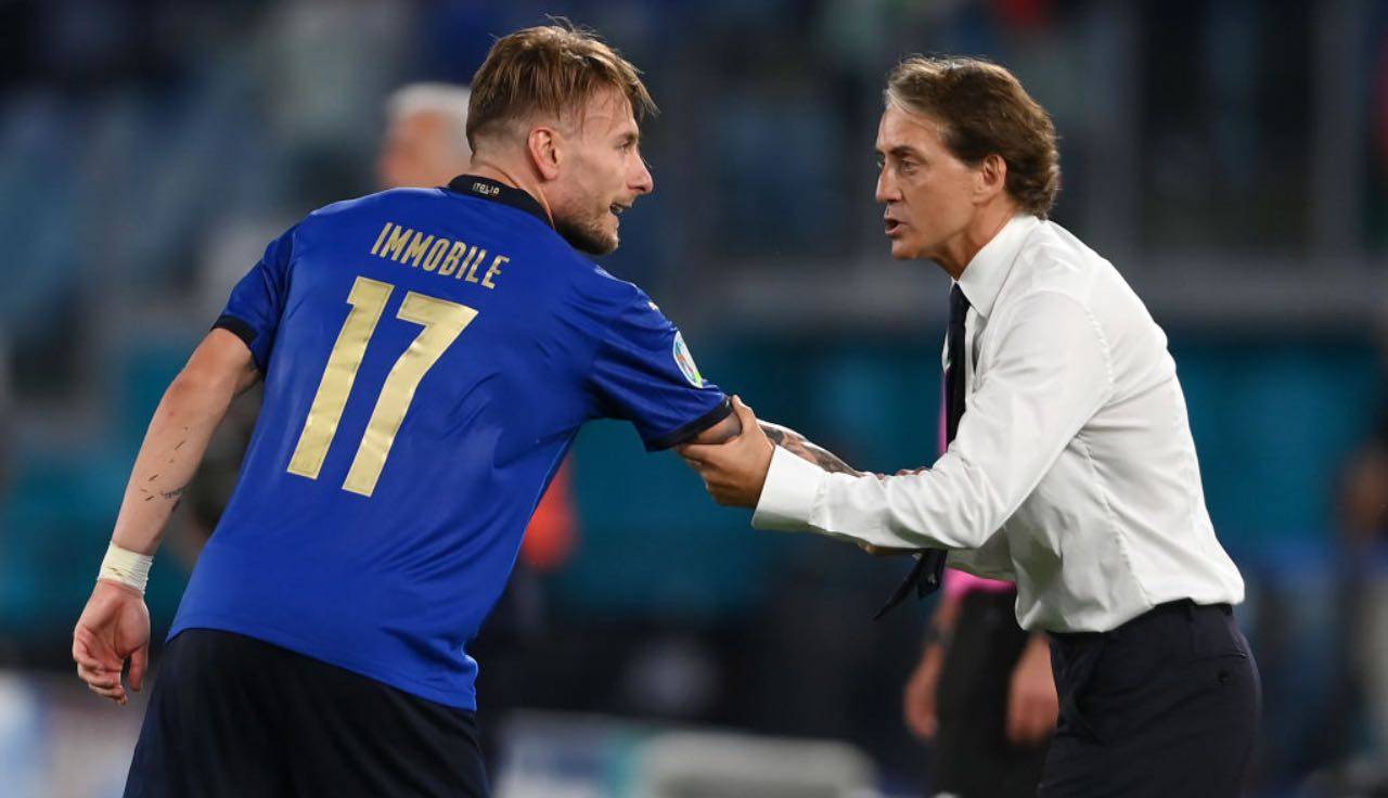 Immobile e Mancini parlano in campo 