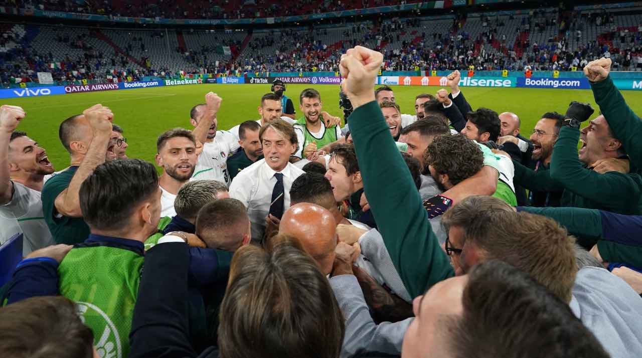 Festa Italia dopo la vittoria contro il Belgio
