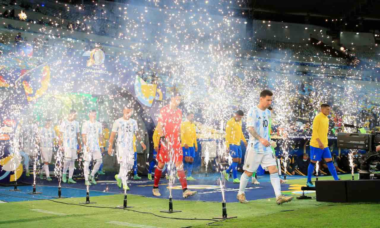 Argentina e Brasile in campo per la finale di Copa America