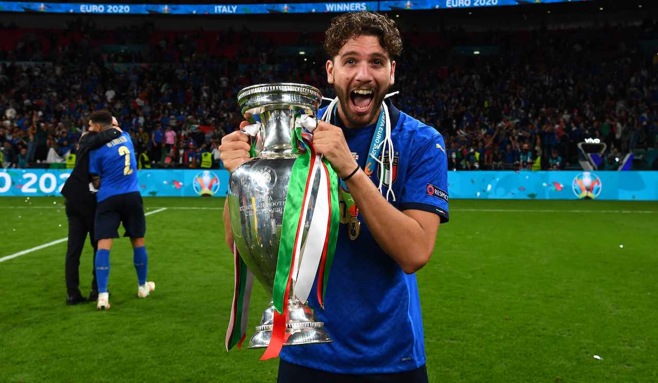 Locatelli alza la Coppa