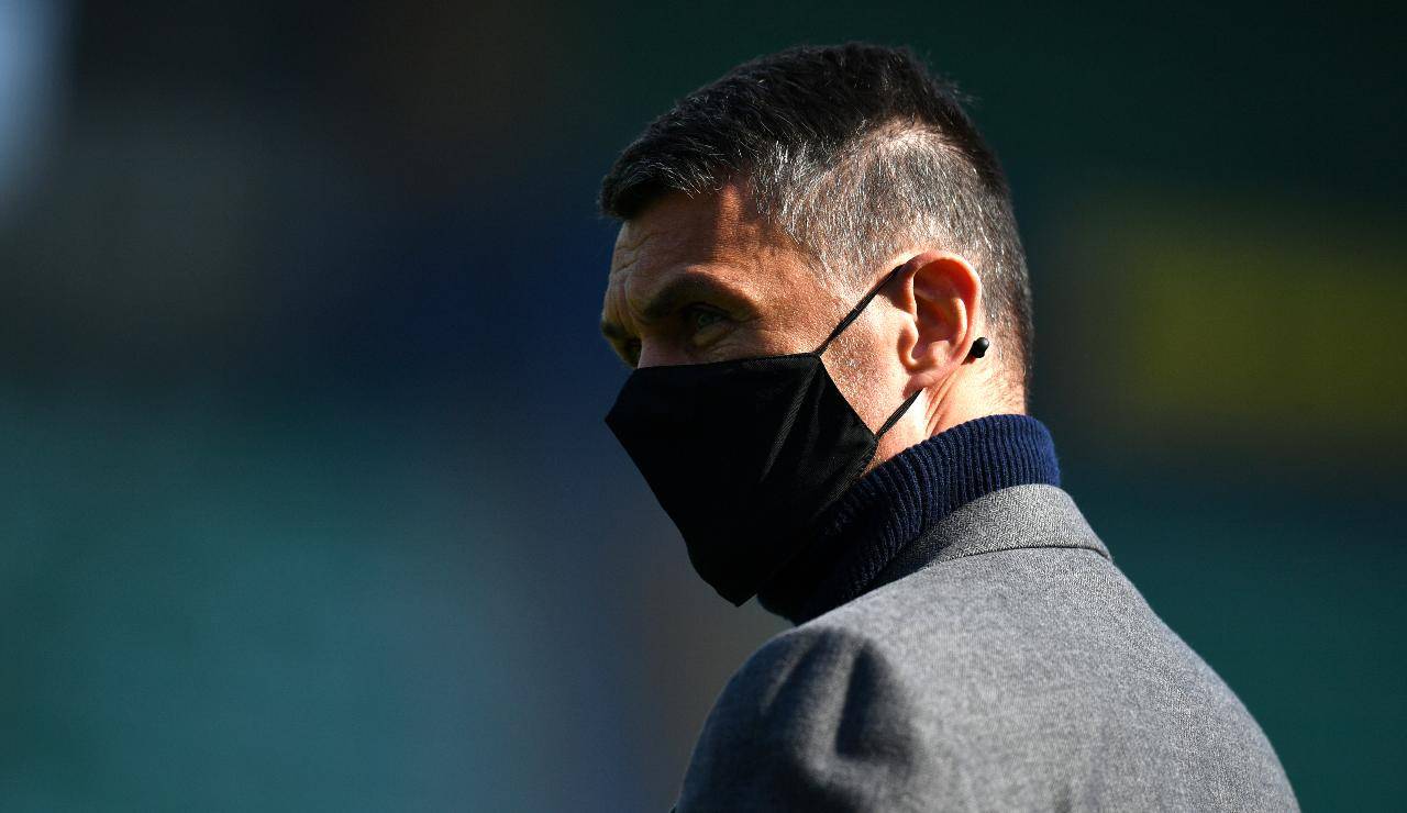 Paolo Maldini con la mascherina