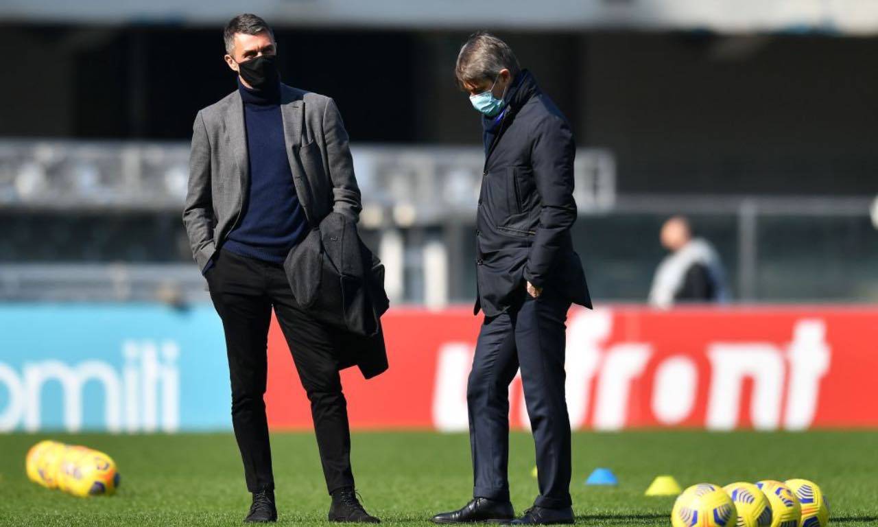 Maldini e Massara sul campo di allenamento