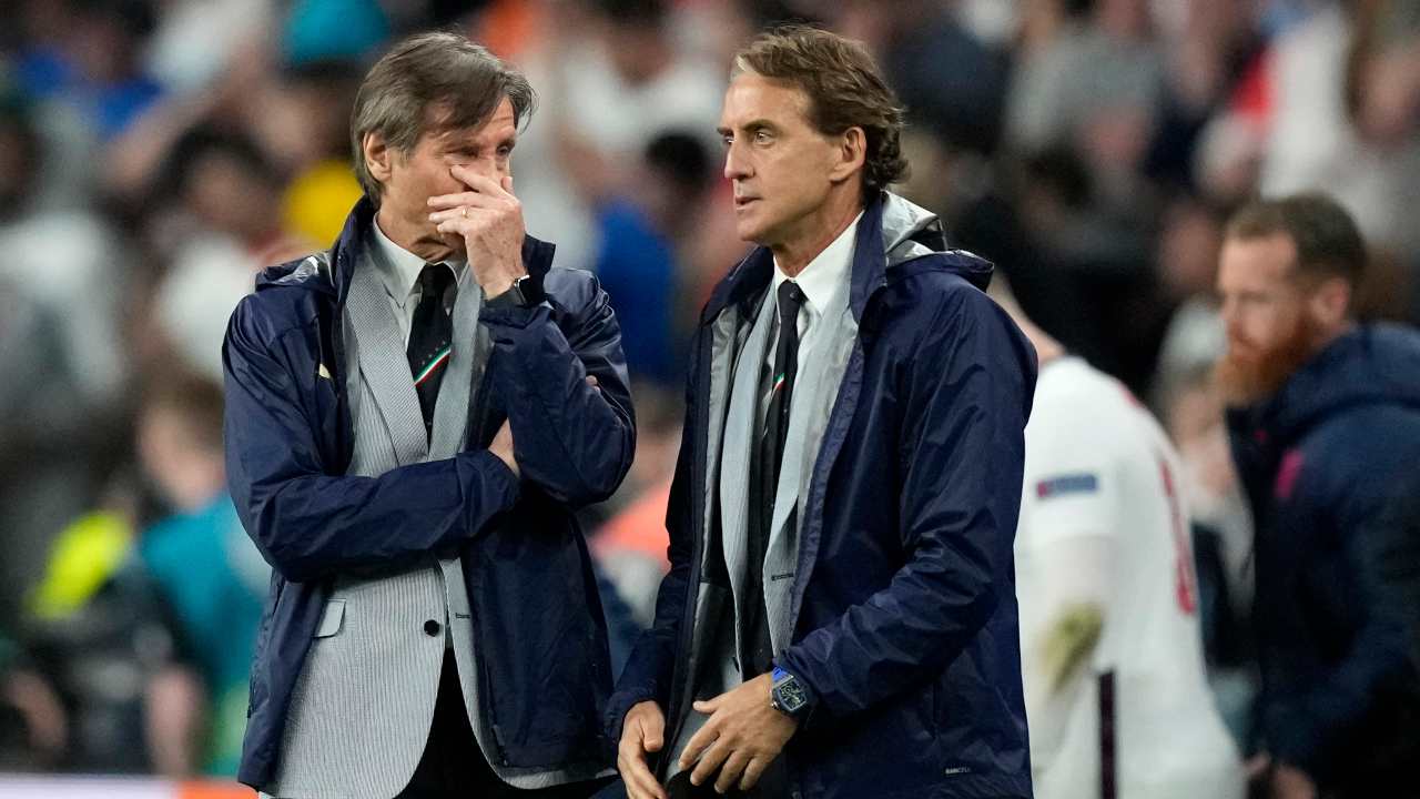 Oriali e Mancini a colloquio