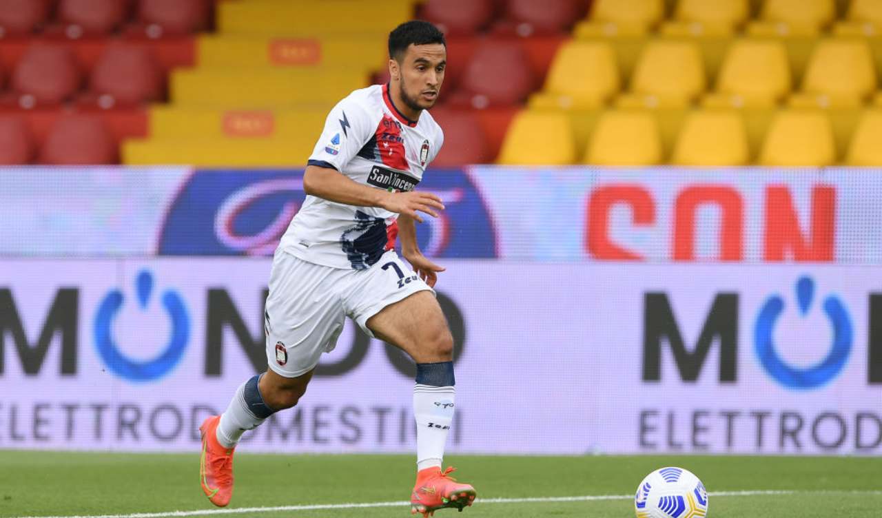 Ounas con la maglia del Crotone 