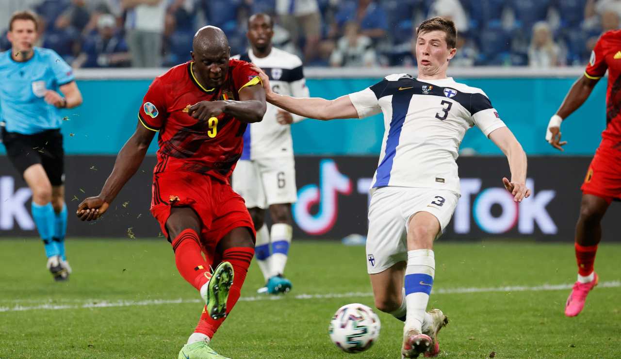 Lukaku in gol con il Belgio all'Europeo