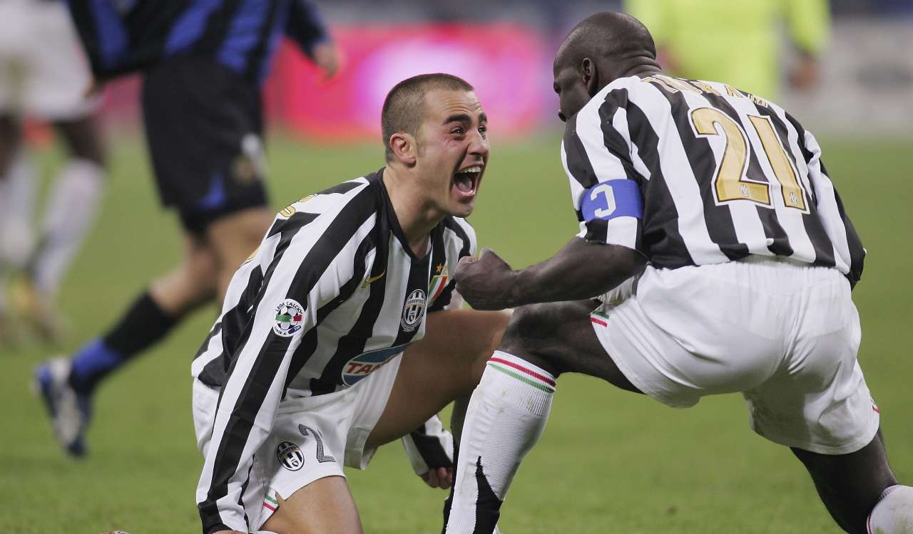 Thuram e Cannavaro esultano