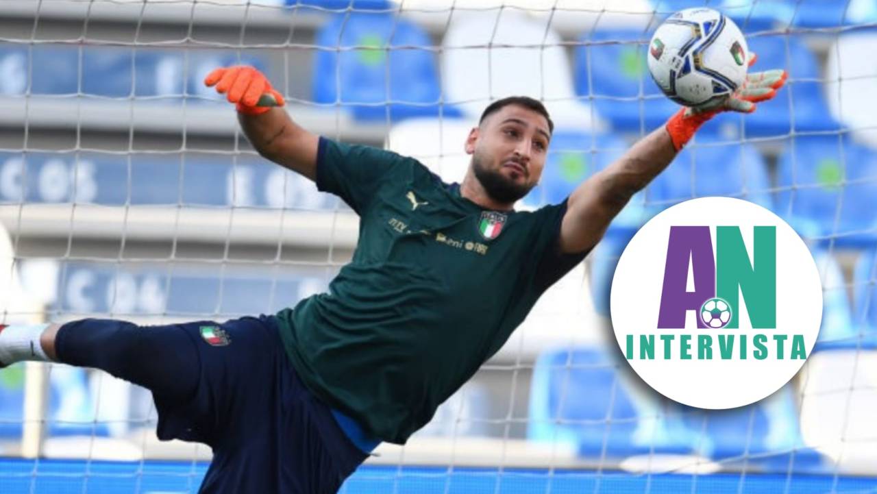 Donnarumma in volo