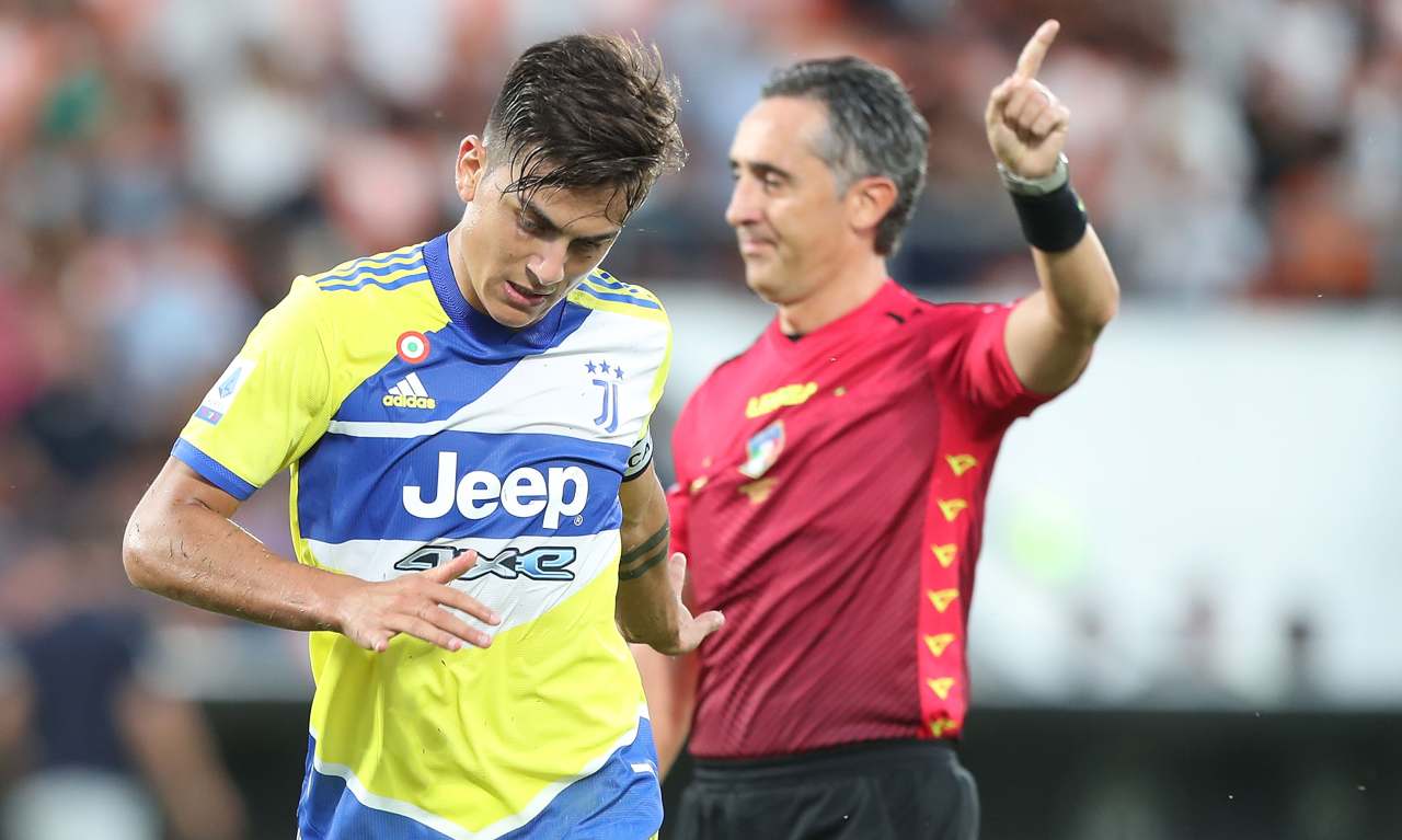 Dybala a testa bassa