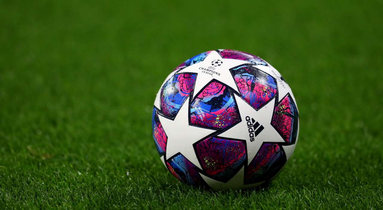 Champions League pallone