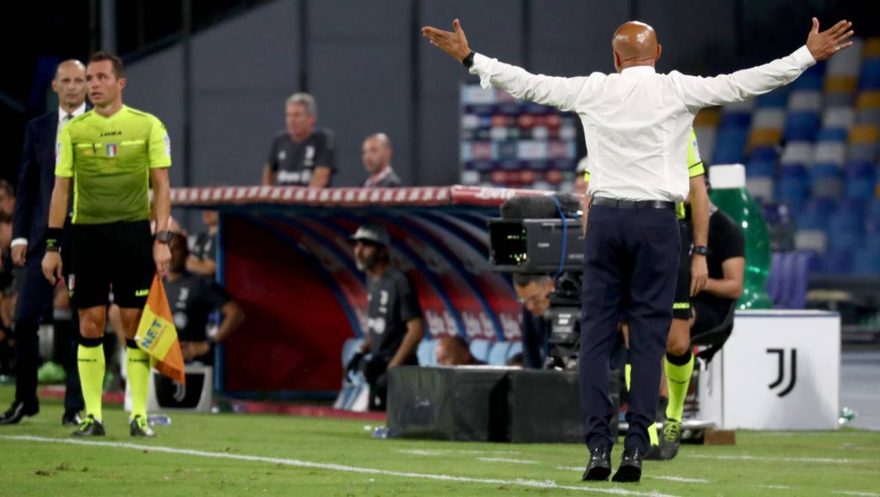 Spalletti allarga le braccia