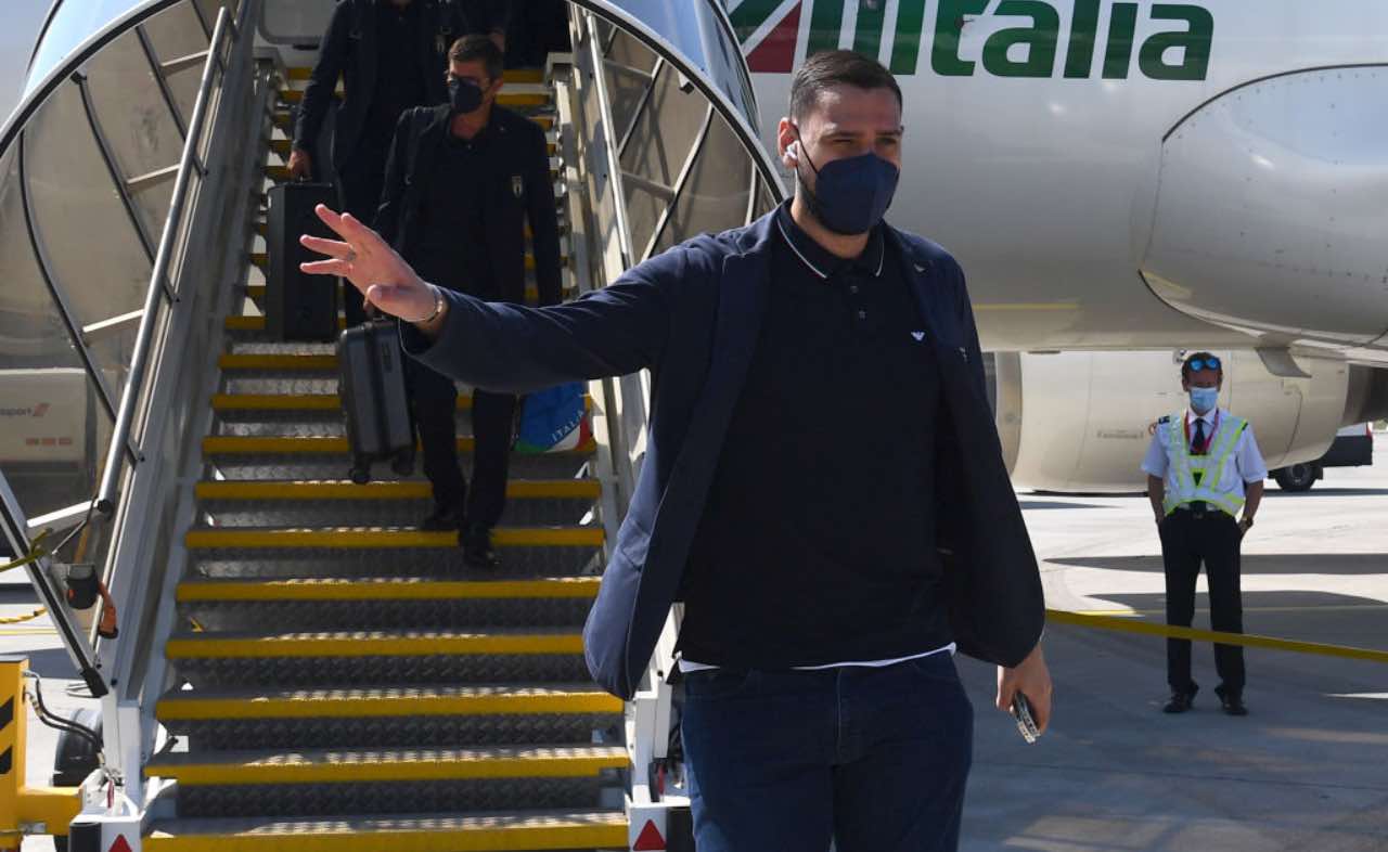 Donnarumma in aereo con l'Italia