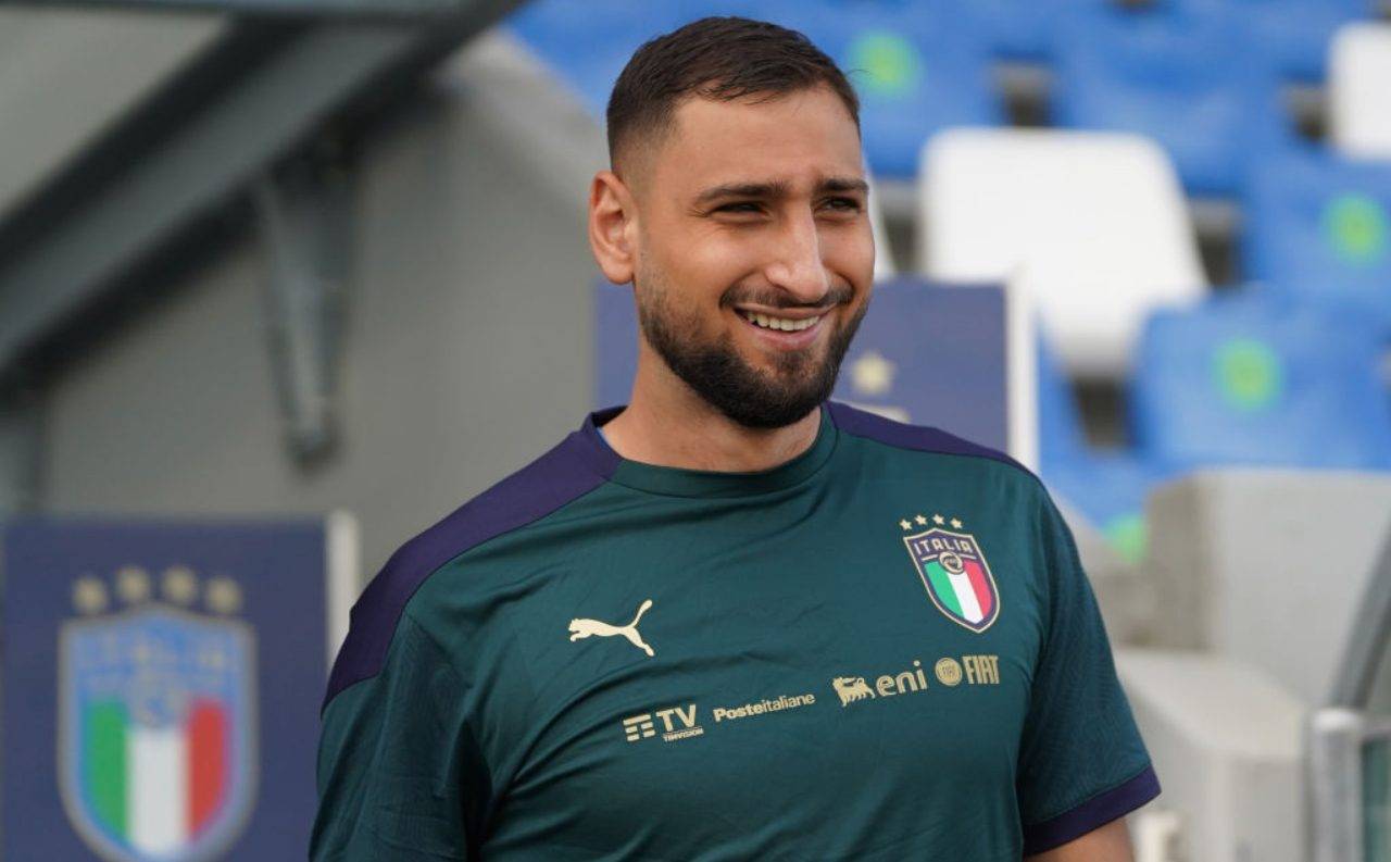 Donnarumma sorride