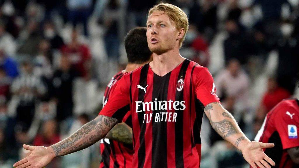 Milan Kjaer si lamenta